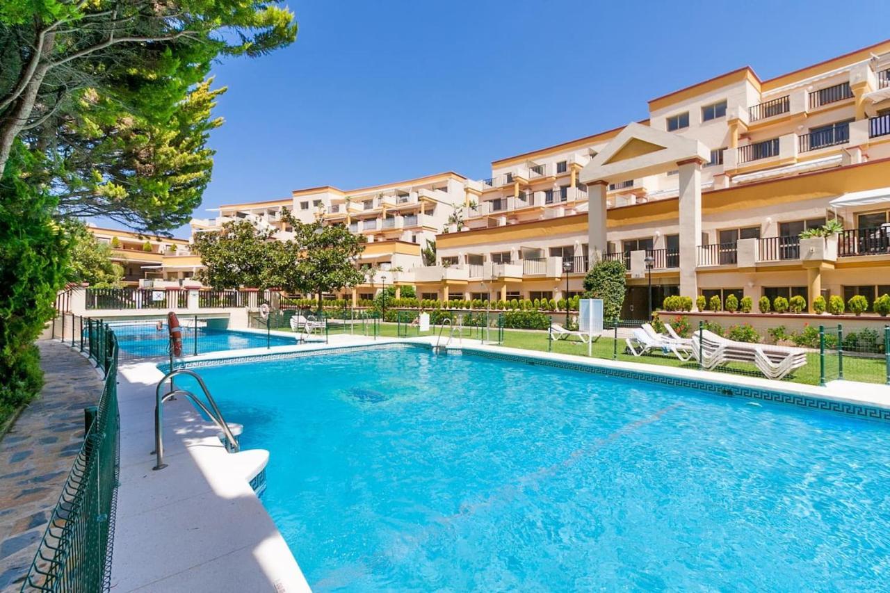 Oleholidays 411 Romana Playa Junto A La Playa Marbella Exterior photo