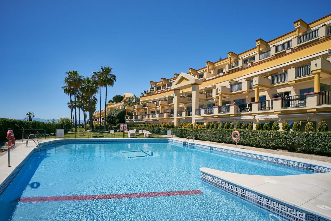 Oleholidays 411 Romana Playa Junto A La Playa Marbella Exterior photo
